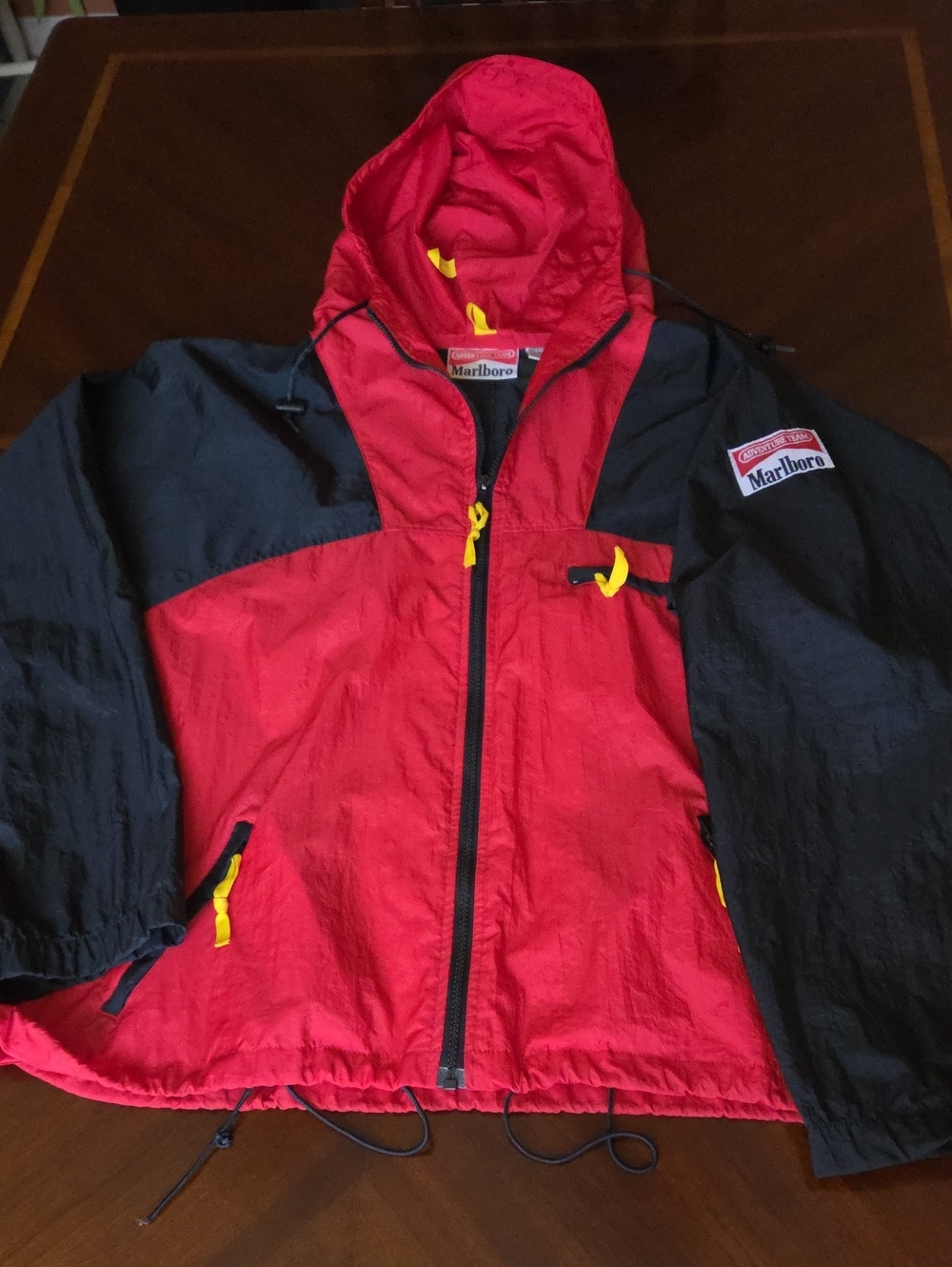 Marlboro Hooded Windbreaker Jacket ❤️